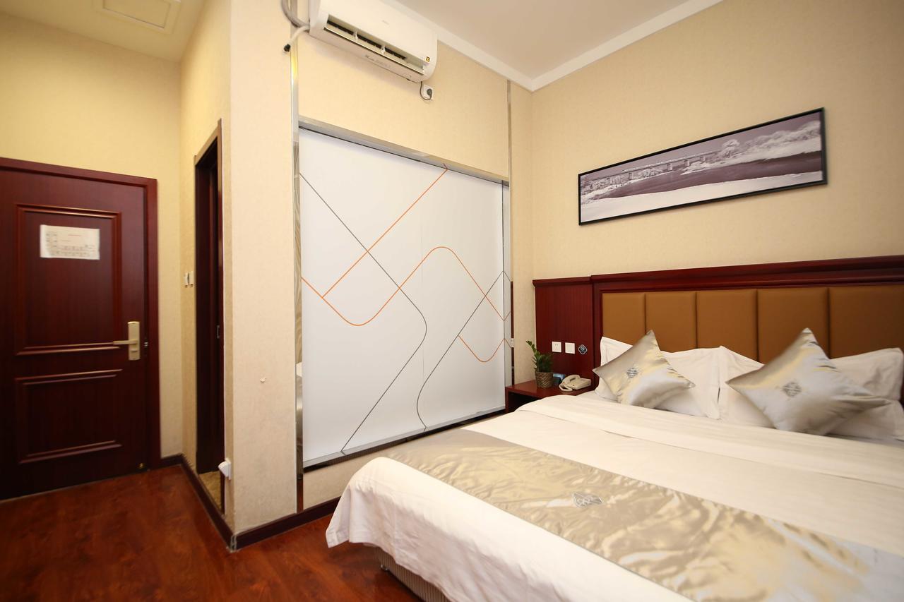 Chonpines Hotel Changchun Eksteriør bilde