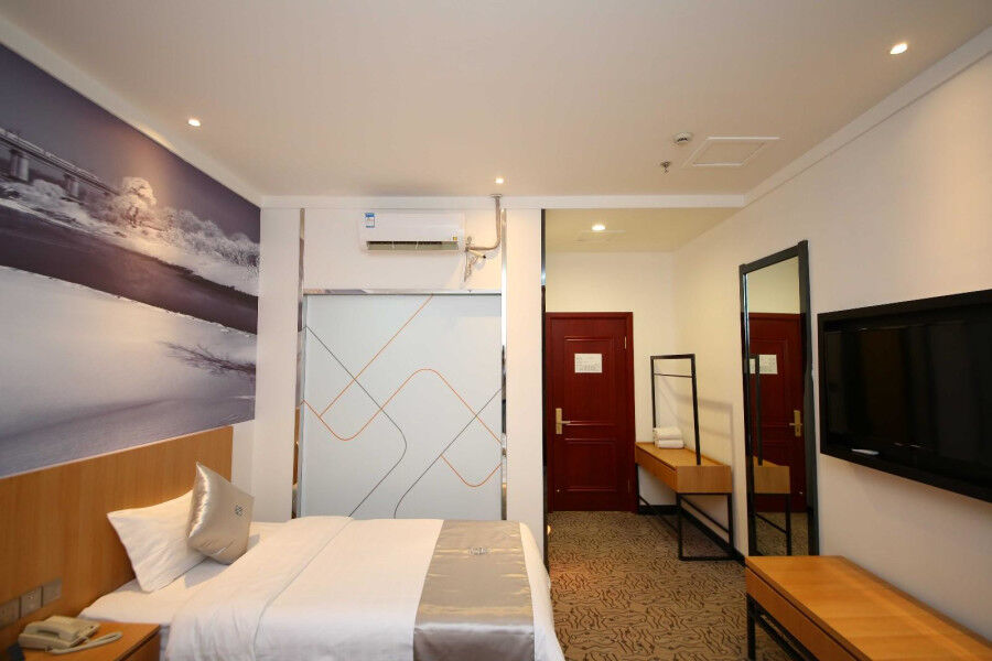 Chonpines Hotel Changchun Eksteriør bilde